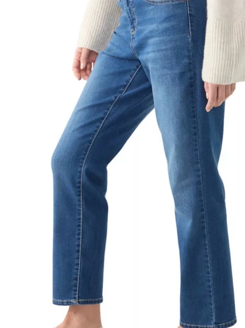 Wonderly Petite Mid-rise Straight Jeans